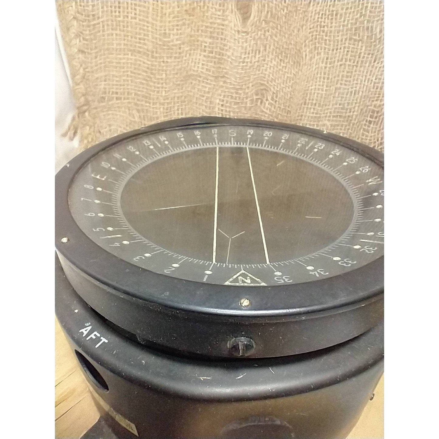 WW2 Bomber Plane Compass D-4 Vintage Antique steampunk in wooden box museum display aviation