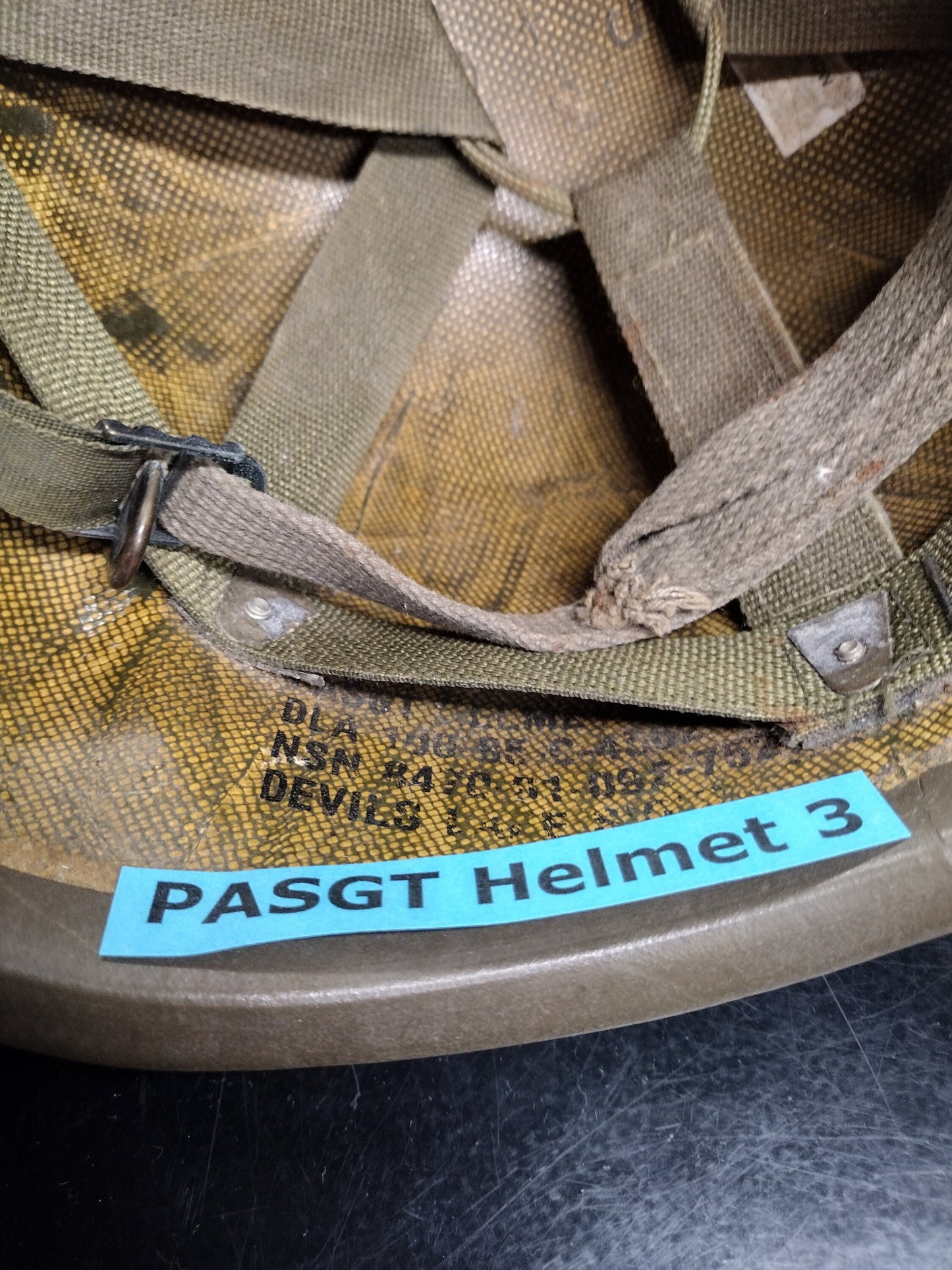 US Army Helmet PASGT (Size: Small) | FREE Us Shipping!  (Helmet 3)