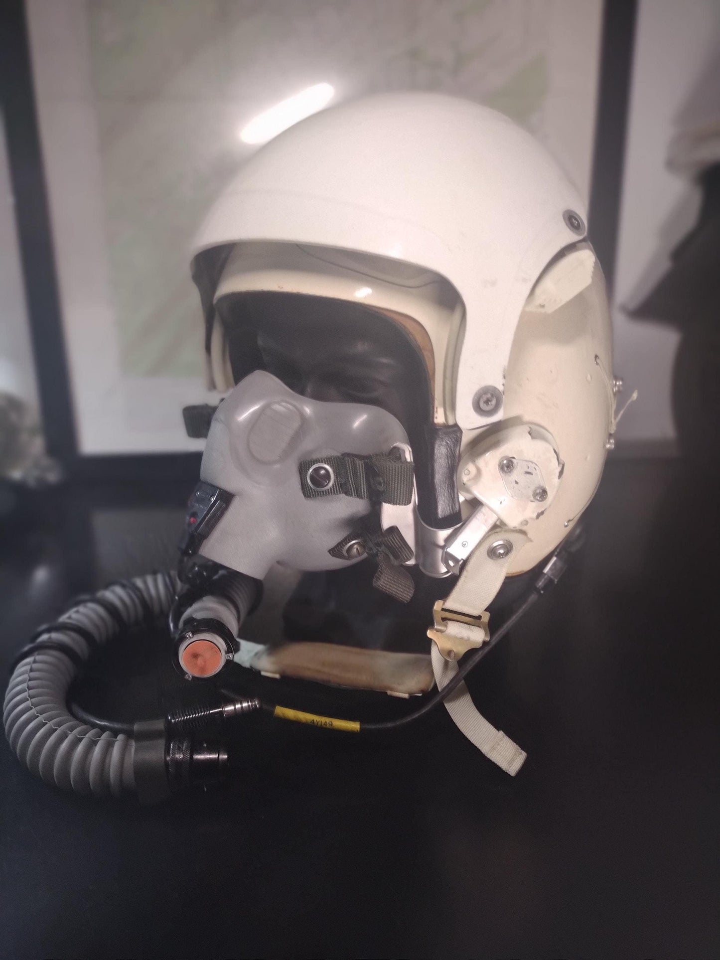 Genuine US Military Pilot Helmet With Oxygen Mask (HGU-26)