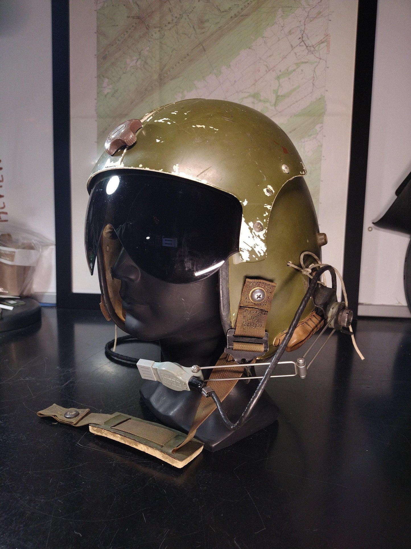 US Air Force Aircraft Pilot Helmet w/ Visor & Microphone! (Size: Unknown) | FREE US Shipping!