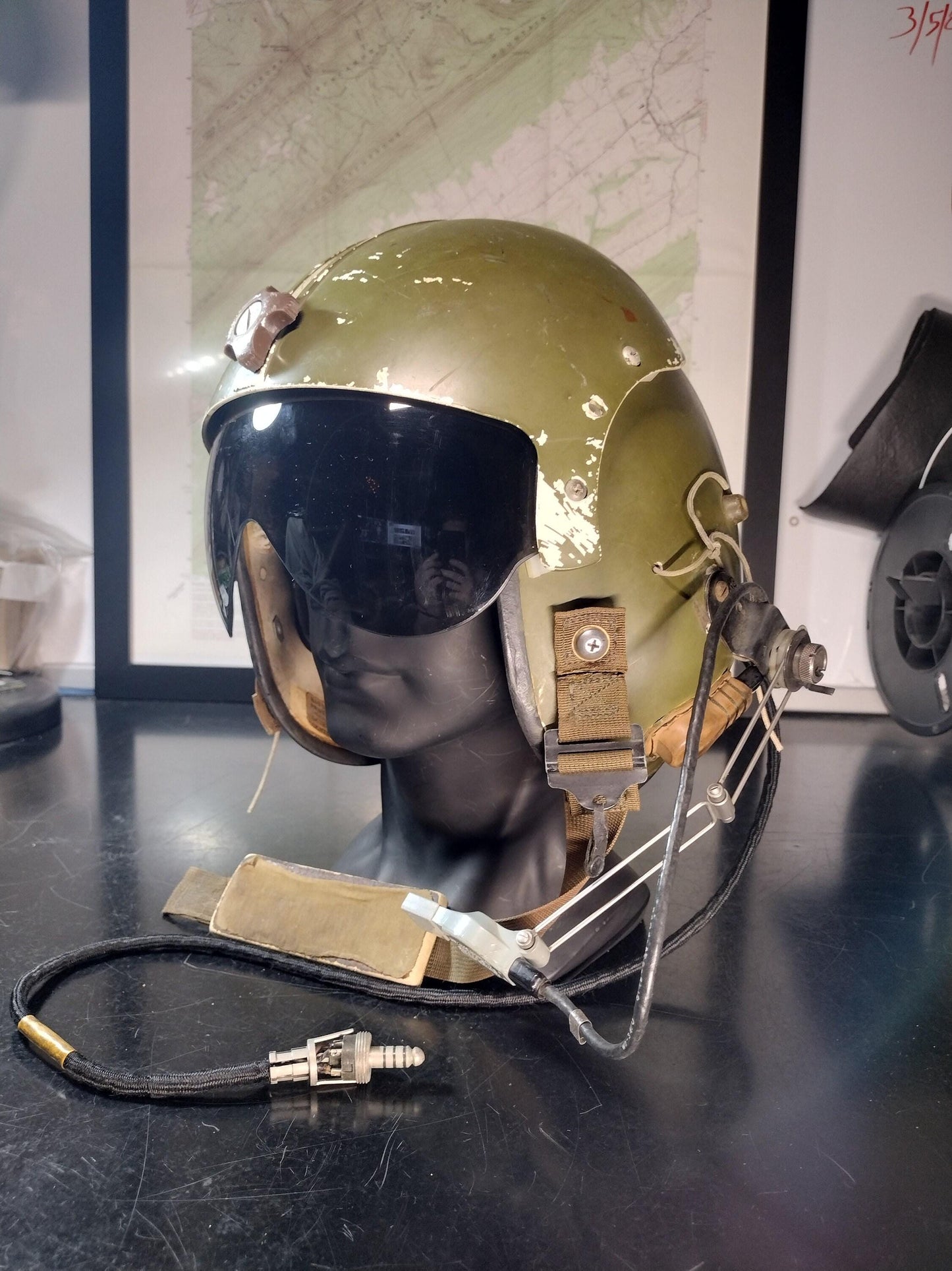 US Air Force Aircraft Pilot Helmet w/ Visor & Microphone! (Size: Unknown) | FREE US Shipping!