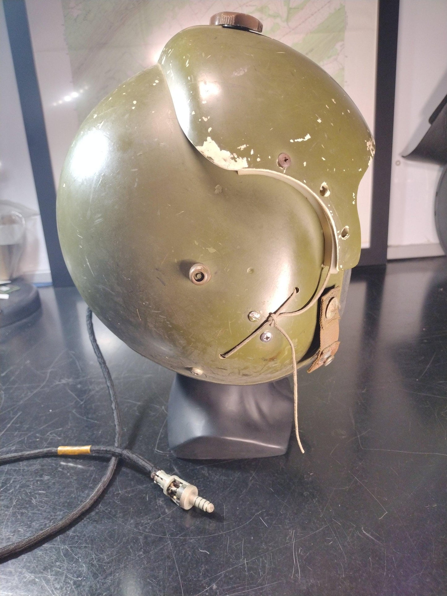 US Air Force Aircraft Pilot Helmet w/ Visor & Microphone! (Size: Unknown) | FREE US Shipping!