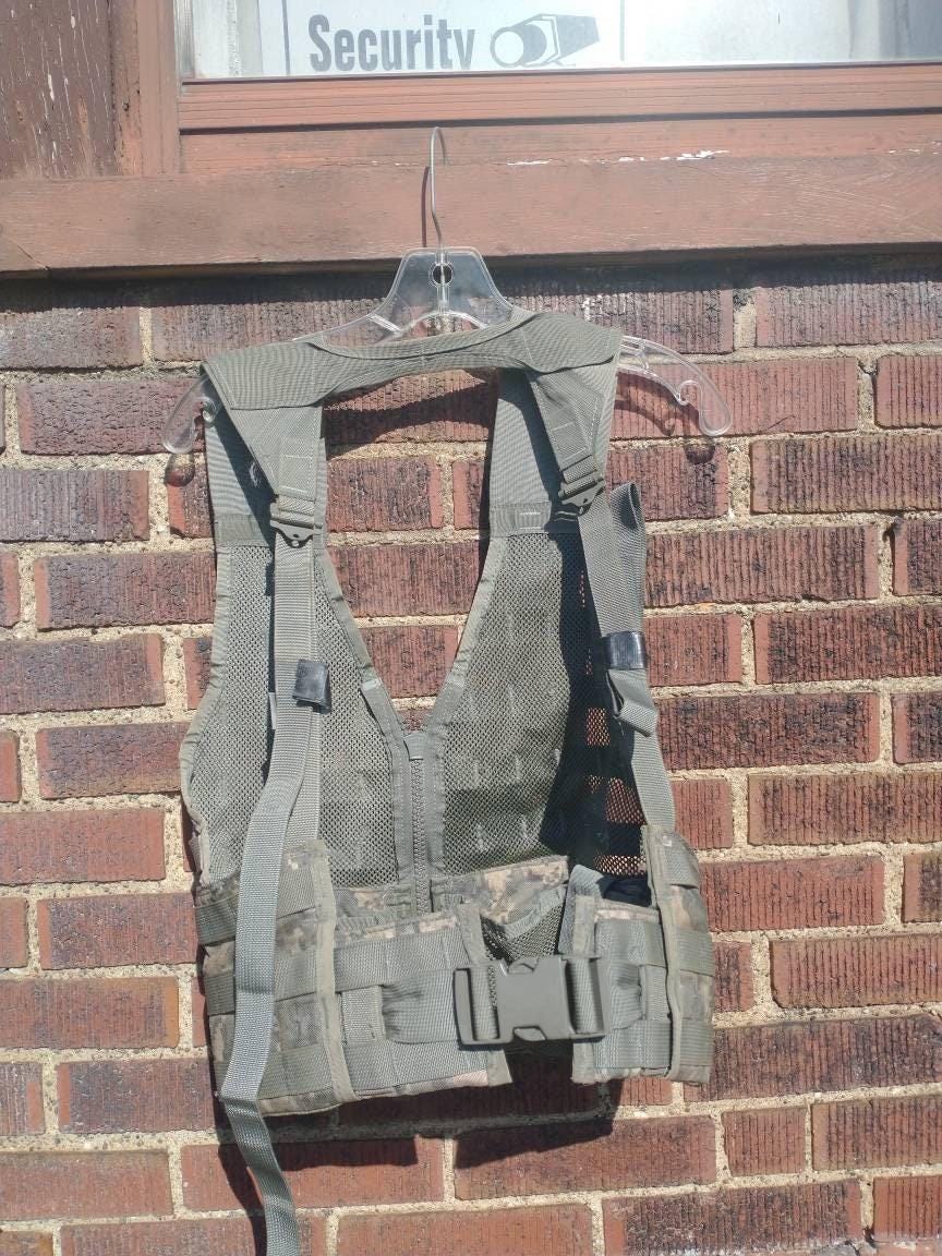 Molle II Modular Lightweight Load Carrying Equipment Load Carrier Tactical Vest Genuine Us military surplus