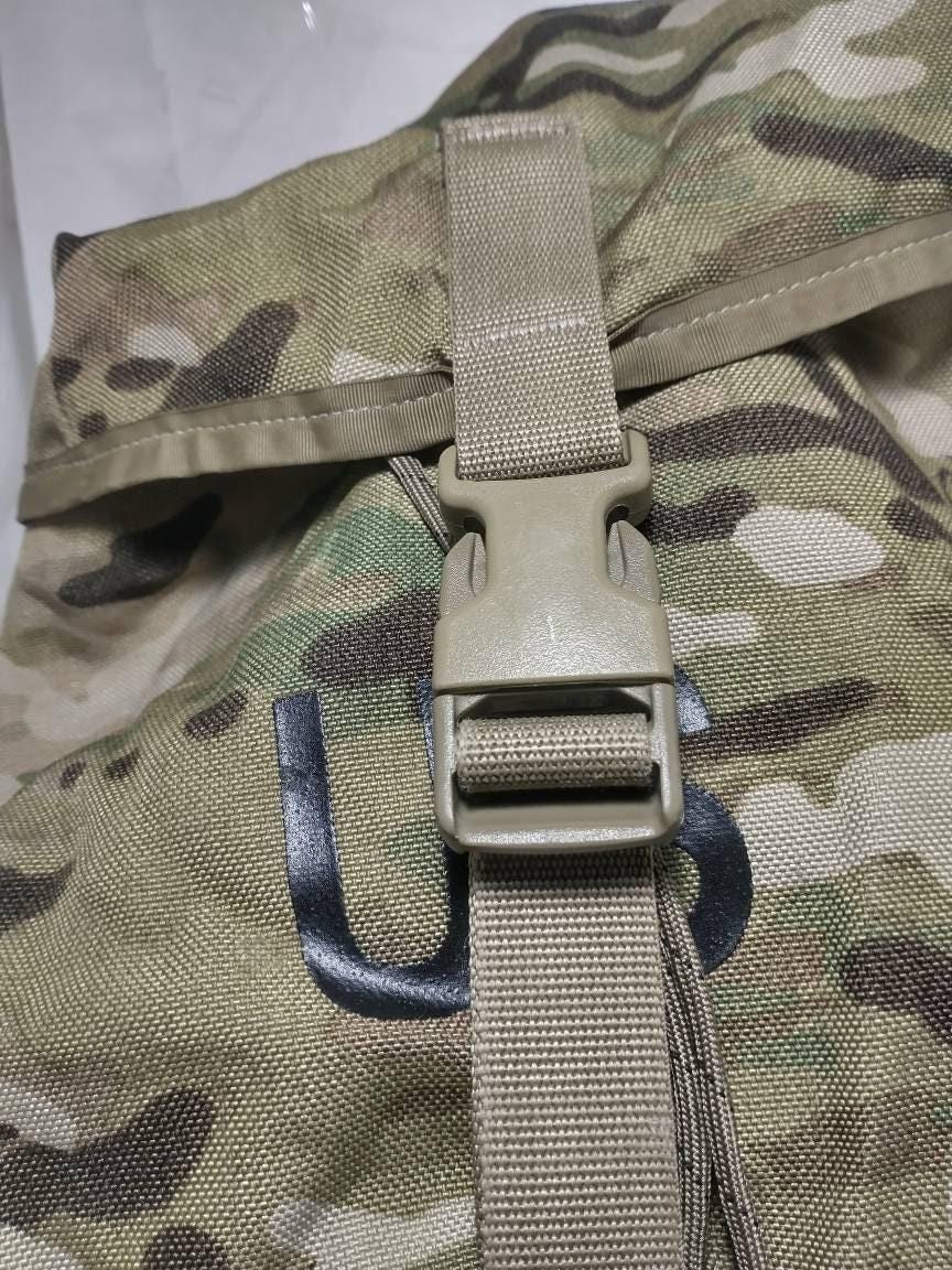 Multicam united states military molle ii  sustainment pouch/used