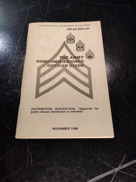 US Army Noncommissioned Officer Guide (1986 FM 22-600-20) | FREE Us Shipping!